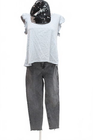 Dámský outfit