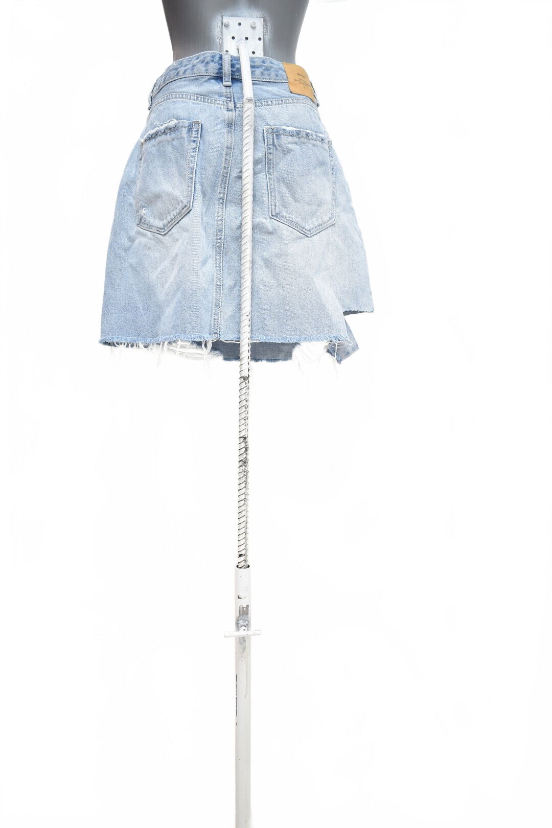 Dámská sukně Stradivarius, barva denim, velikost 40