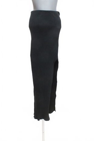 Dámska sukňa Cropp, farba čierna, veľkosť L