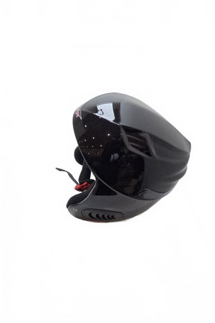 Helma, barva černá