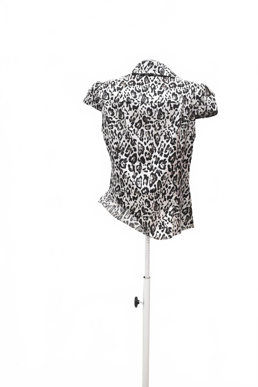 Dámska blúzka Oodji, farba zvieracie vzory, veľkosť M