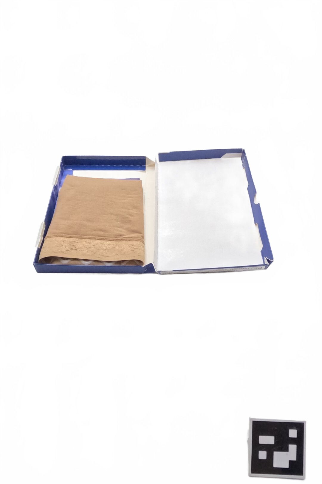 Doplněk z kategorie osobní péče barva hnědá