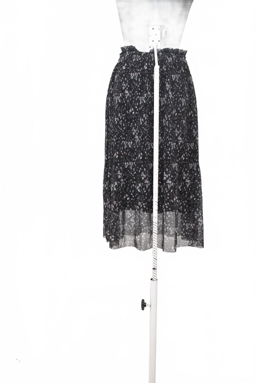 Dámska sukňa Reserved, farba kvetovaná, veľkosť M