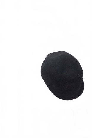 Čepice, barva černá