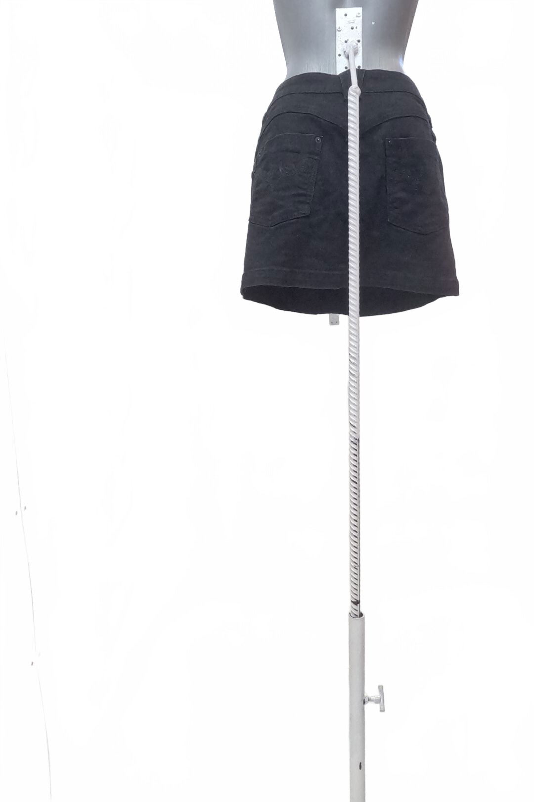 Dámska sukňa Genesis, farba čierna, veľkosť 34