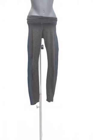 Dámske nohavice Under Armour, farba sivá, veľkosť 2XS