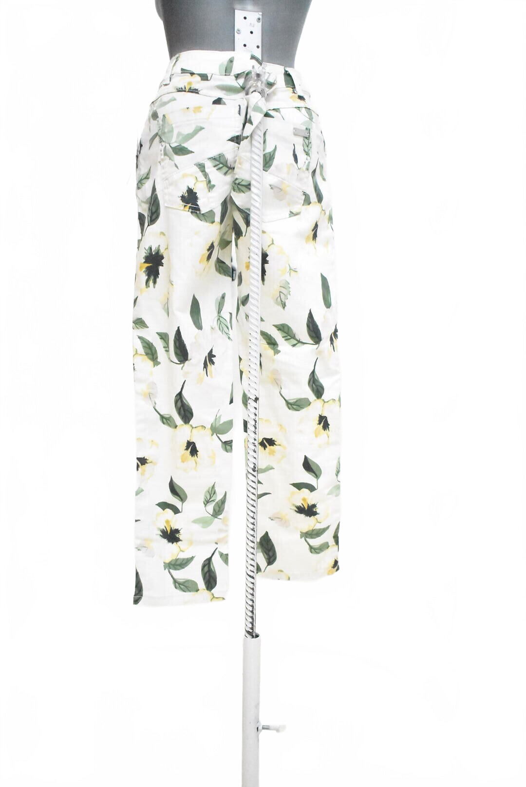 Dámske nohavice Takko, farba kvetovaná, veľkosť 38