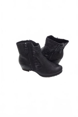 Dámské zimní boty Marco Tozzi, barva černá, velikost 38