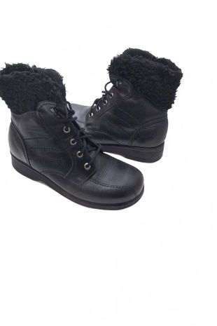 Dámské zimní boty Genesis, barva černá, velikost 40