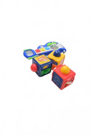 Hračka, barva vícebarevná