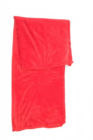 Deka, barva červená