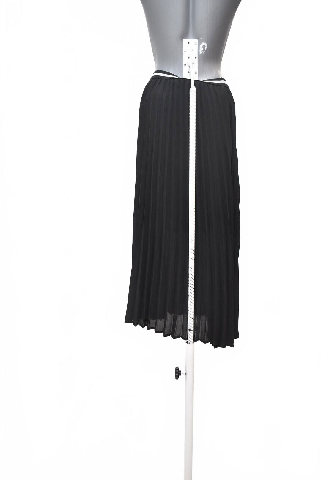 Dámska sukňa Stradivarius, farba čierna, veľkosť S