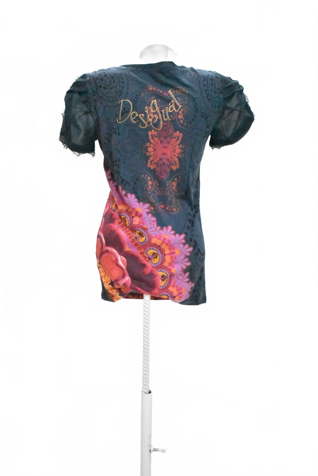 Dámske tričko Desigual s potlačou, farba kvetovaná, veľkosť M