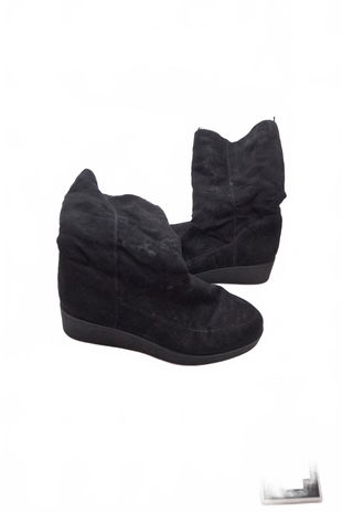 Dámské zimní boty Genesis, barva černá, velikost 38