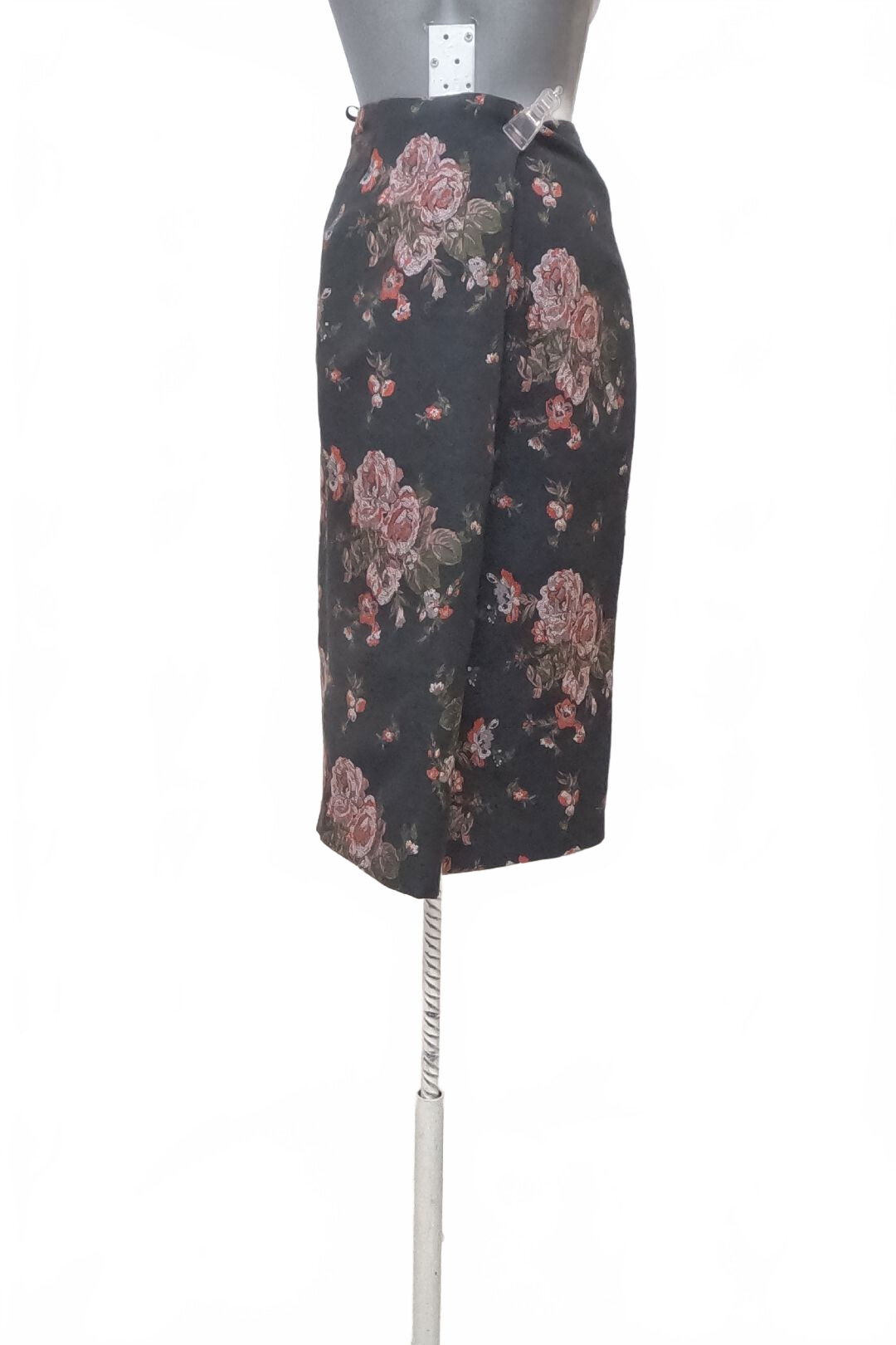 Dámska sukňa F&F, farba kvetovaná, veľkosť 40