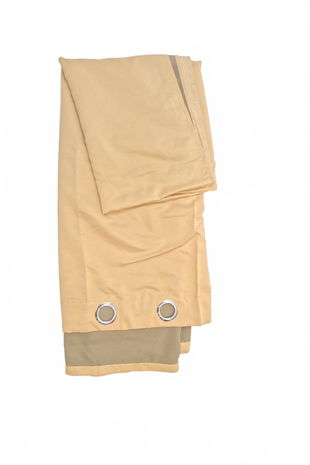 Závěs, barva béžová