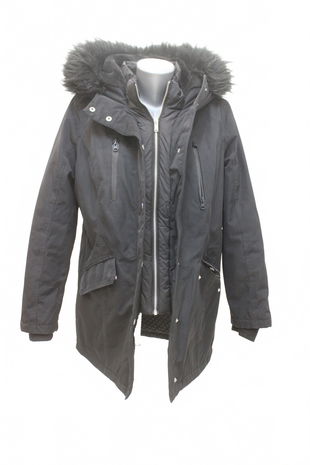 Dámska zimná bunda C&A, farba čierna, veľkosť 42