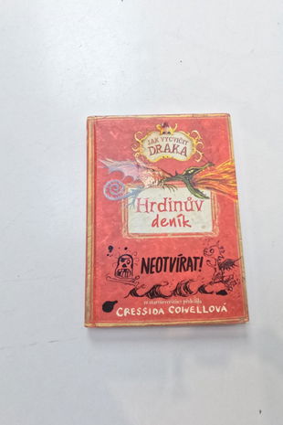 Jak vycvičit draka.Hrdinův deník