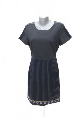 Dámske šaty Desigual, farba vzorovaná, veľkosť 40