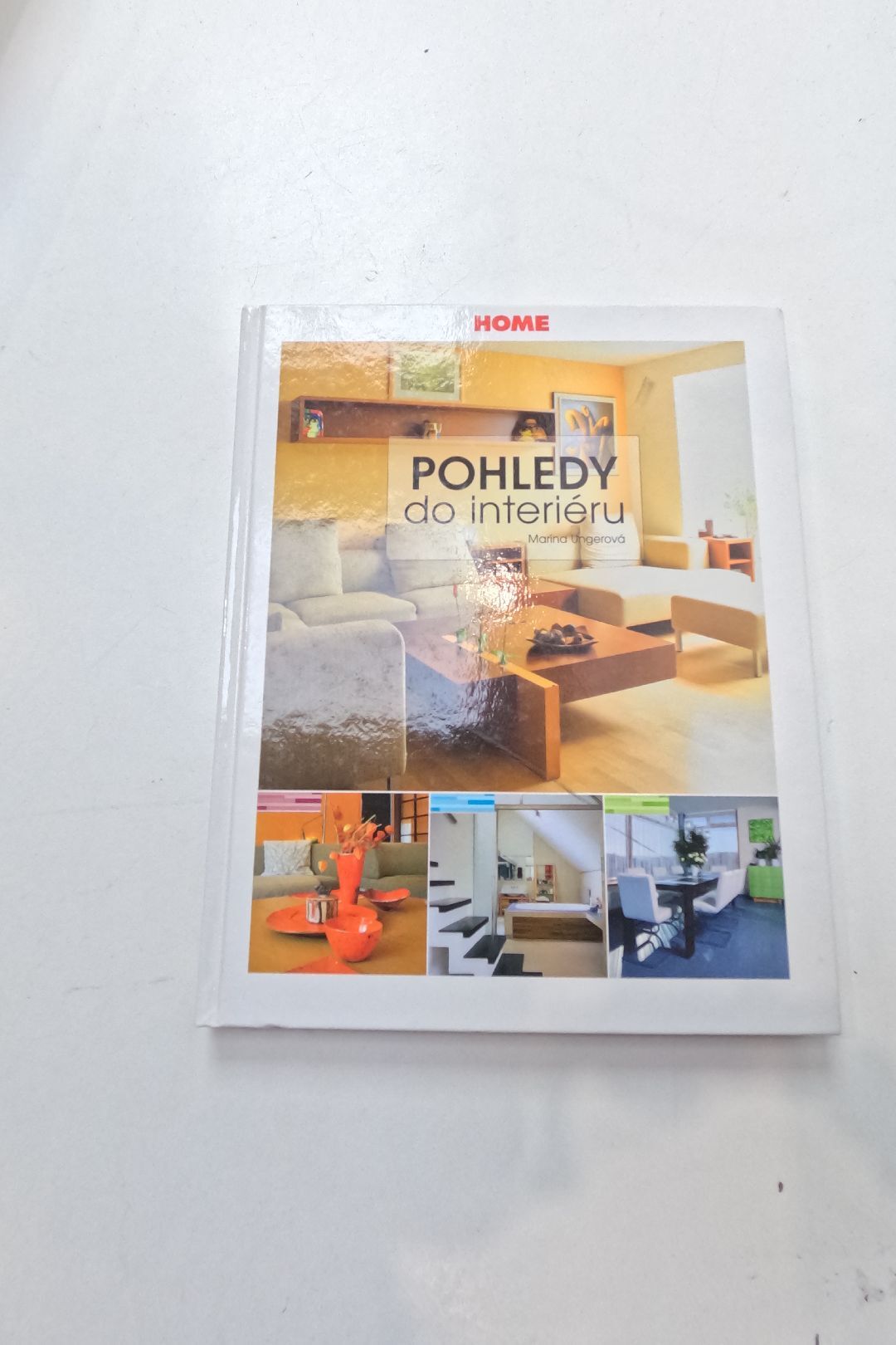 Pohledy do interiéru