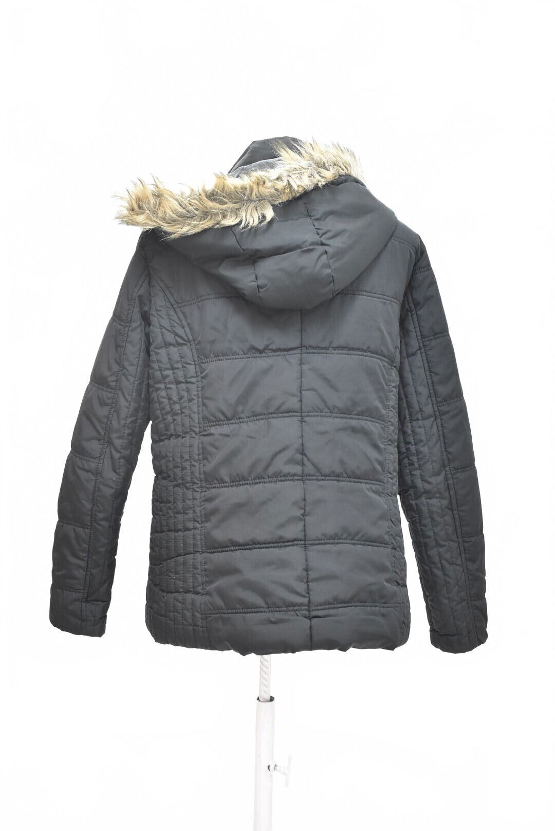 Dámská zimní bunda C&A, barva černá, velikost 48