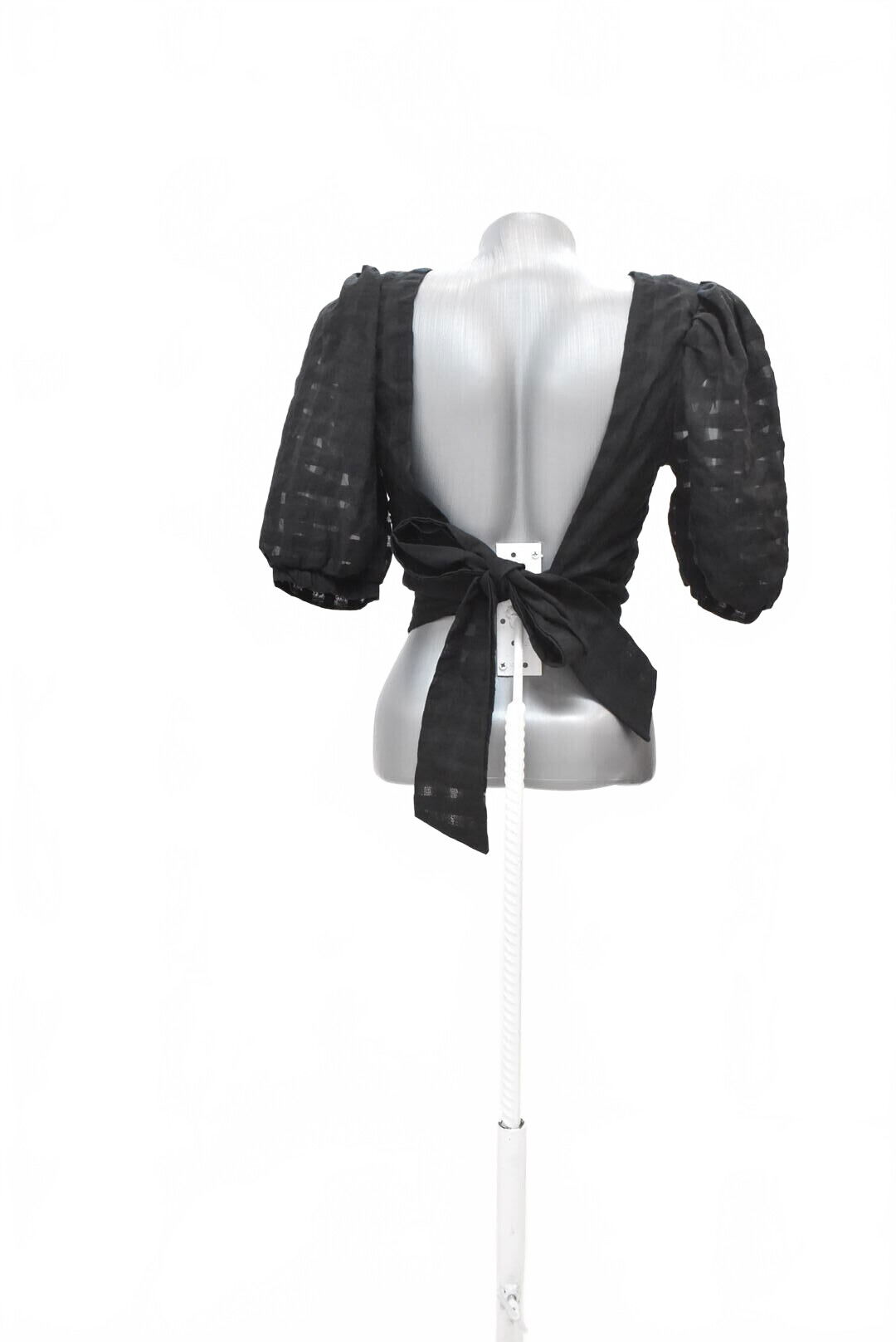 Dámske tričko Glamorous bez potlače, farba čierna, veľkosť 38