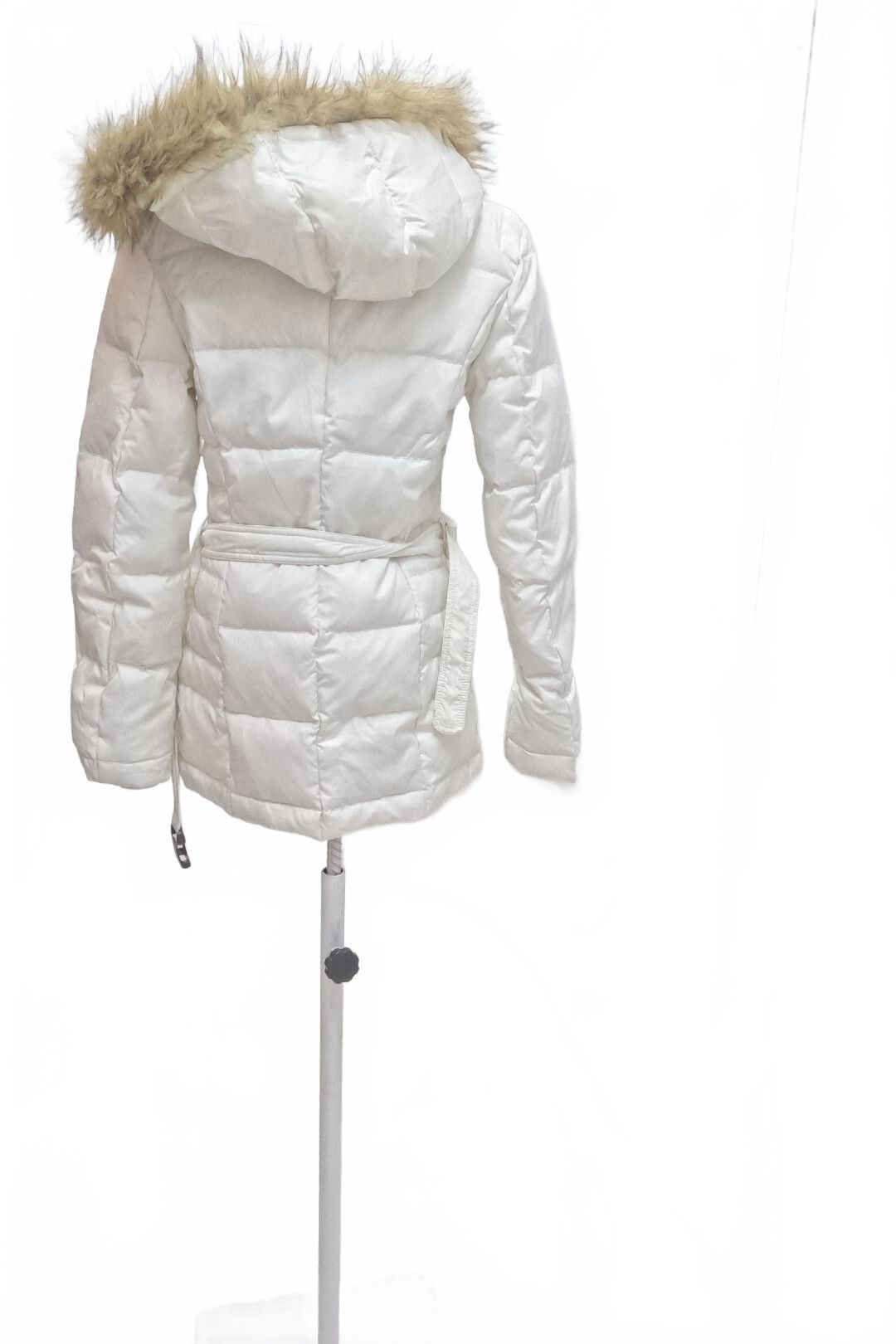 Dámska zimná bunda S.oliver, farba biela, veľkosť 36