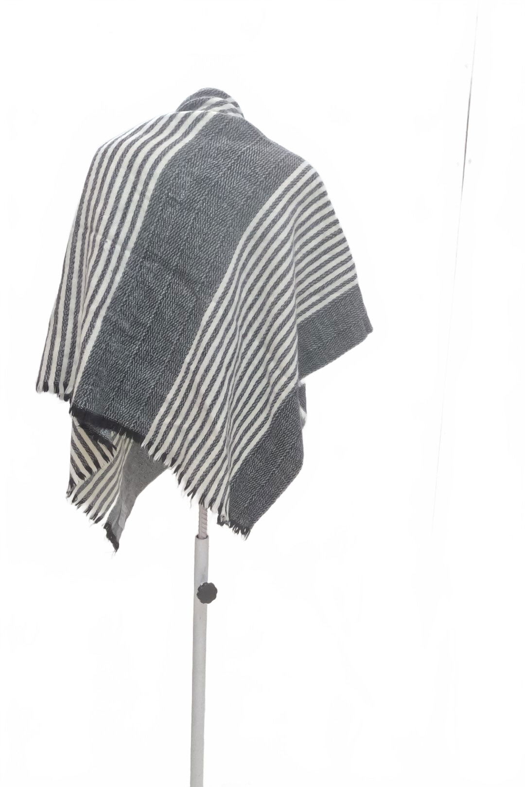 Dámská šála Genesis, barva pruhovaná