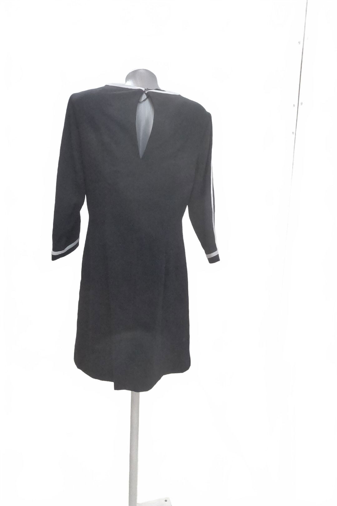 Dámske šaty F&F, farba čierna, veľkosť 42