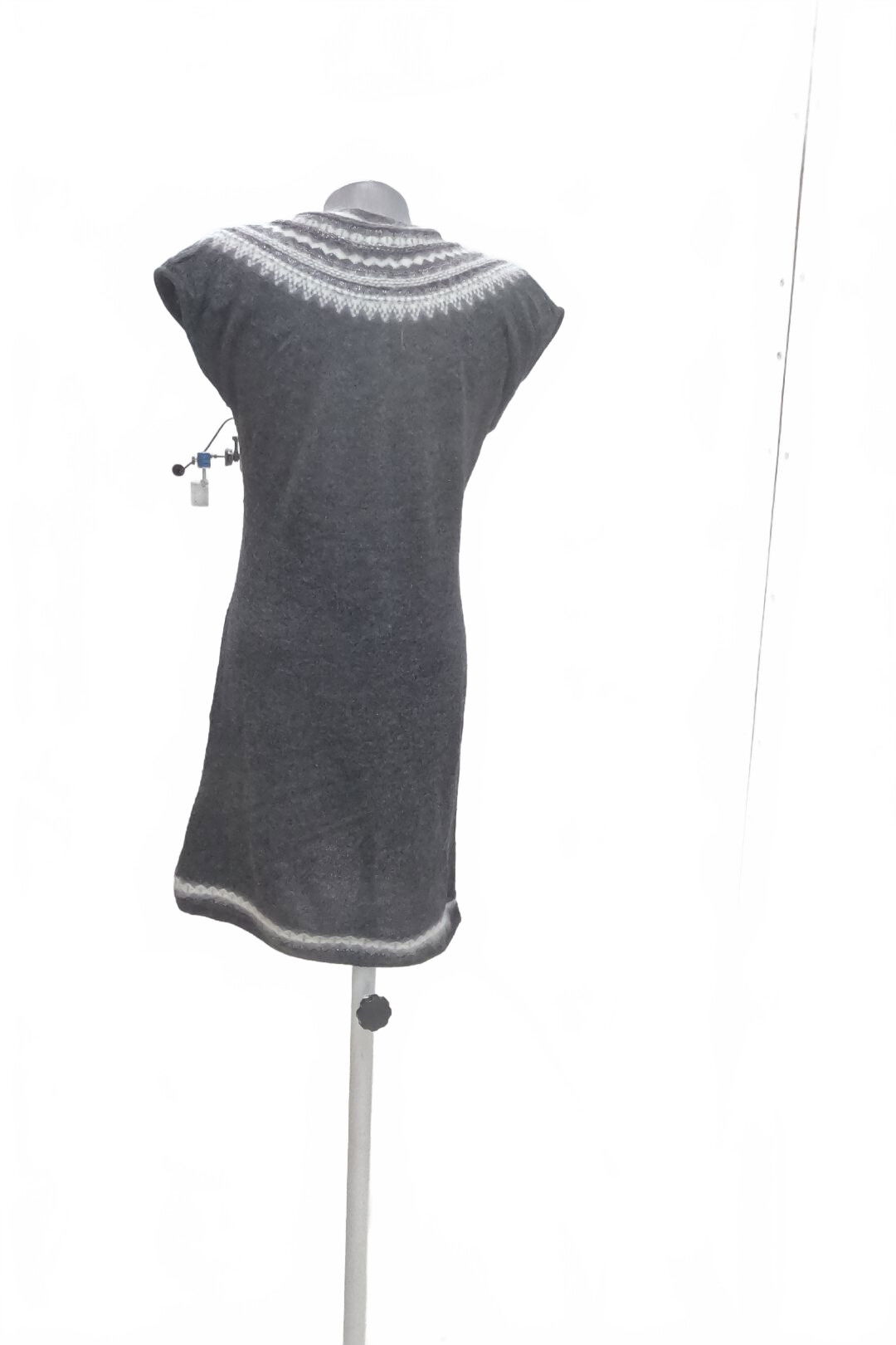 Dámske šaty H&M, farba sivá, veľkosť S