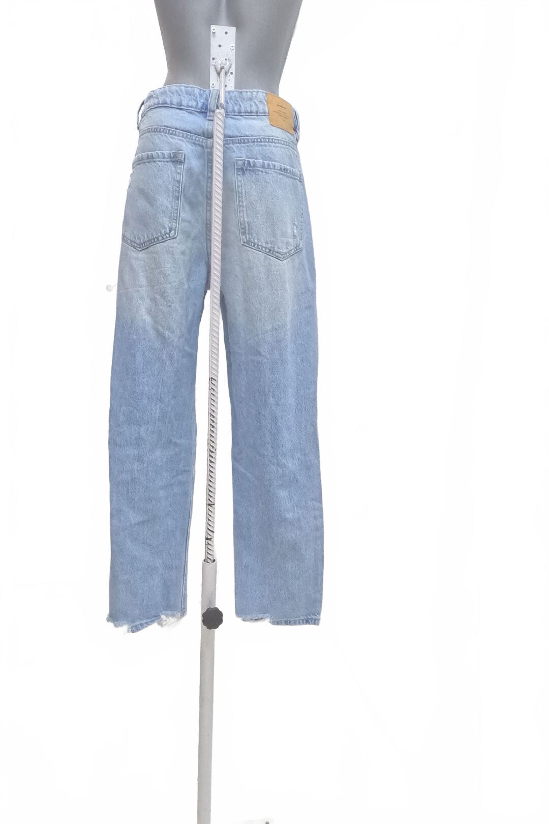 Dámske nohavice Stradivarius, farba denim, veľkosť 38