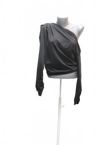 Dámske tričko Trendyol bez potlače, farba čierna, veľkosť M