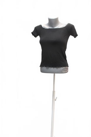 Dámske tričko Stradivarius bez potlače, farba čierna, veľkosť S