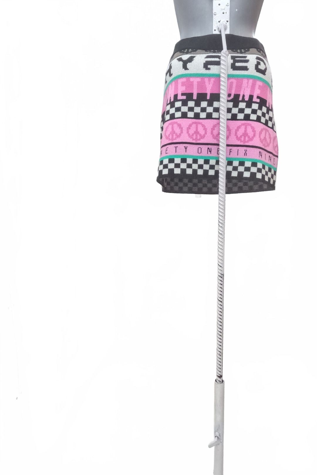 Dámska sukňa Divided, farba vzorovaná, veľkosť XS