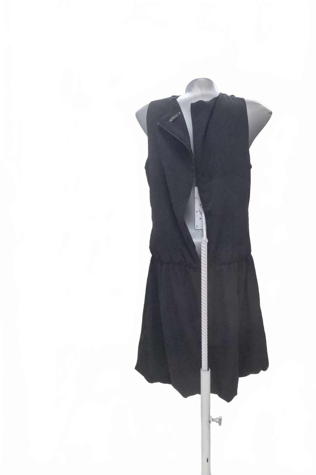 Dámske šaty Mohito, farba čierna, veľkosť 42