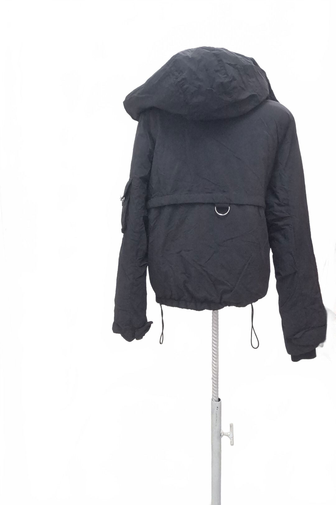 Dámska zimná bunda Bershka, farba čierna, veľkosť M