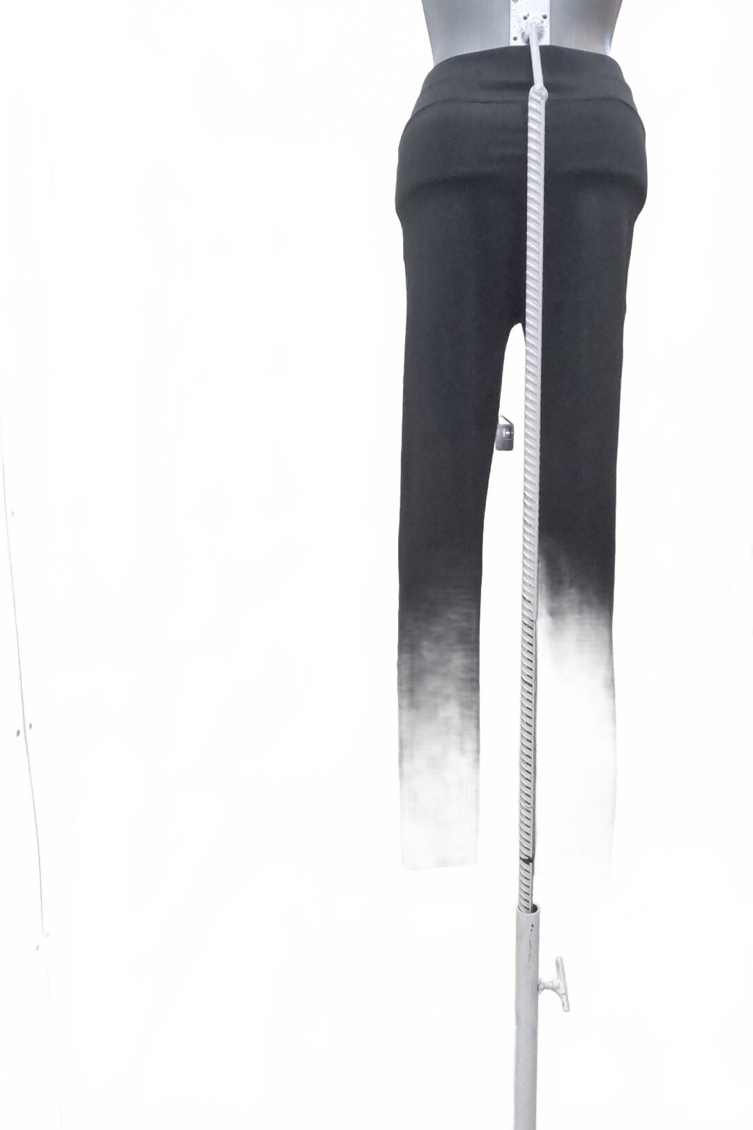 Dámske nohavice Adidas, farba čierna, veľkosť 2XS