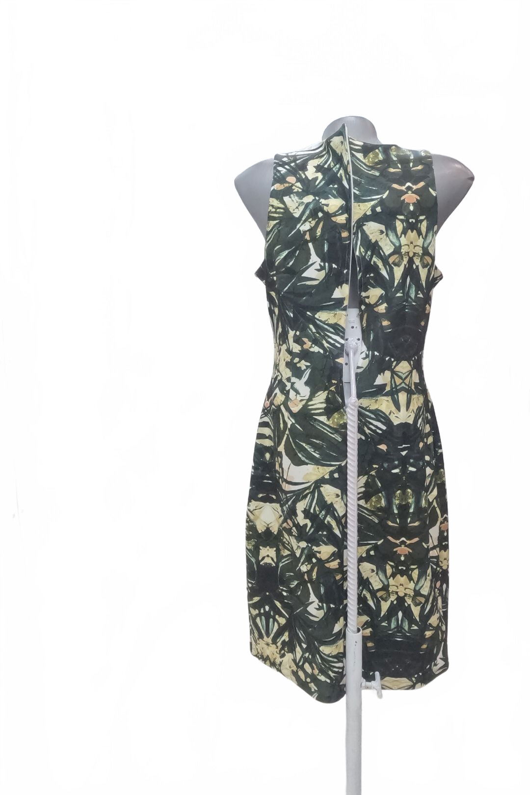 Dámske šaty H&M, farba vzorovaná, veľkosť M