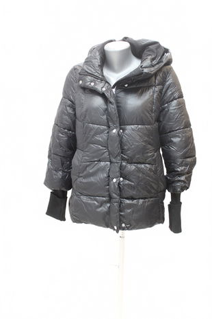 Dámska zimná bunda Reserved, farba čierna, veľkosť S