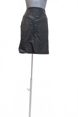 Dámska sukňa Genesis, farba čierna, veľkosť 42