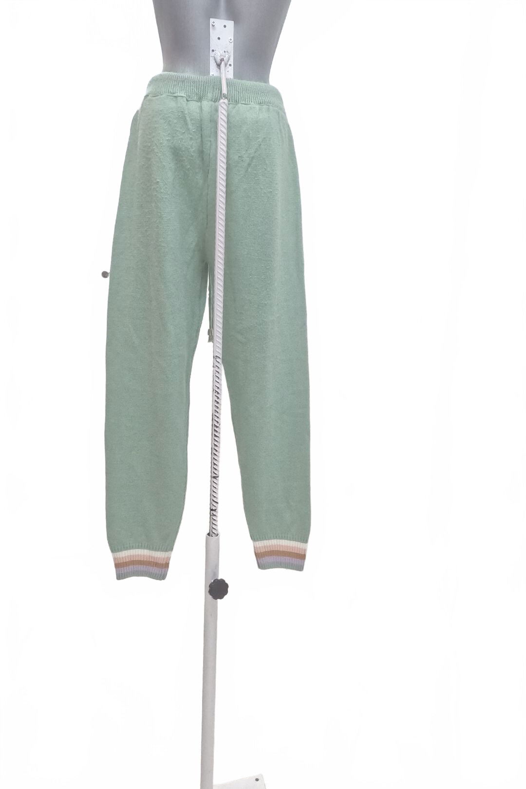 Dámske nohavice Trendyol, farba zelená, veľkosť M