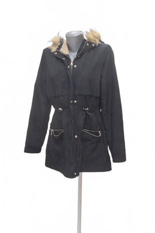 Dámska zimná bunda Sinsay, farba čierna, veľkosť M