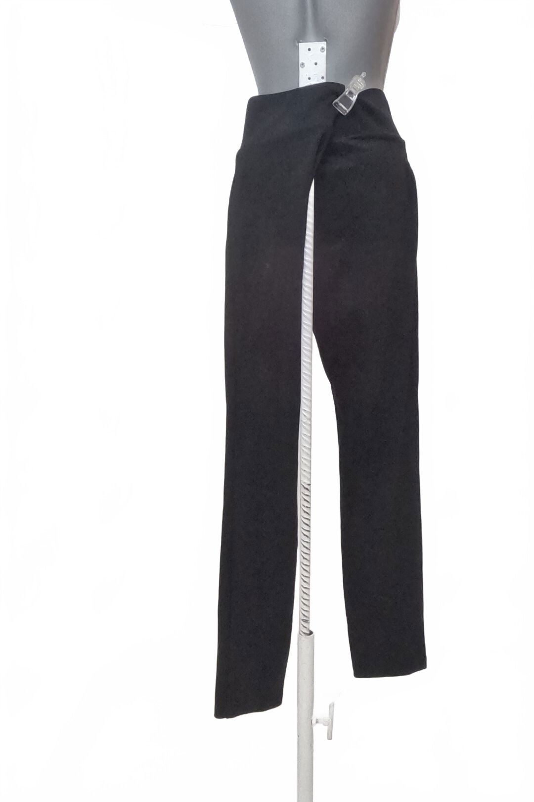 Dámske nohavice C&A, farba čierna, veľkosť 42