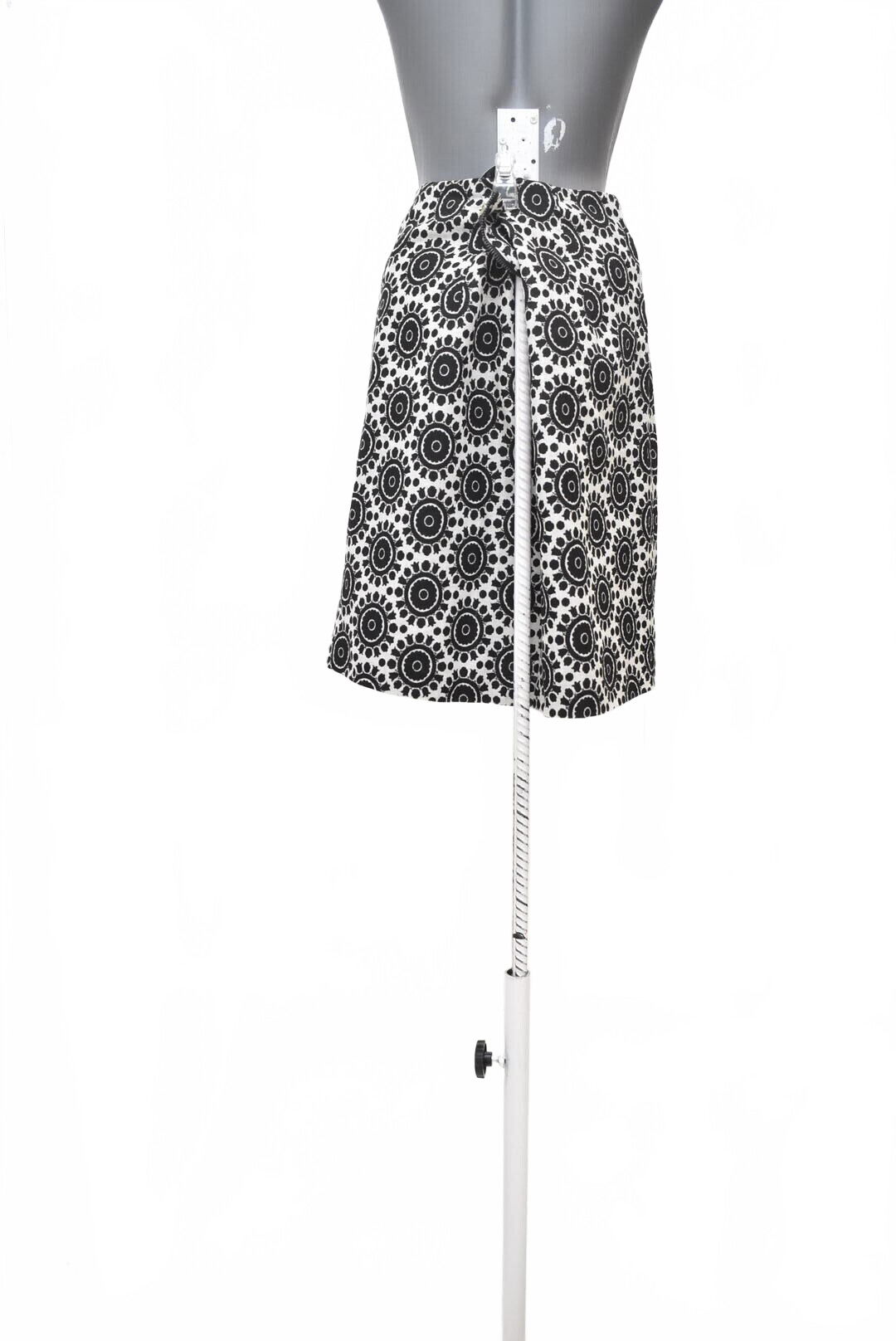 Dámska sukňa Marks & Spencer, farba vzorovaná, veľkosť 40