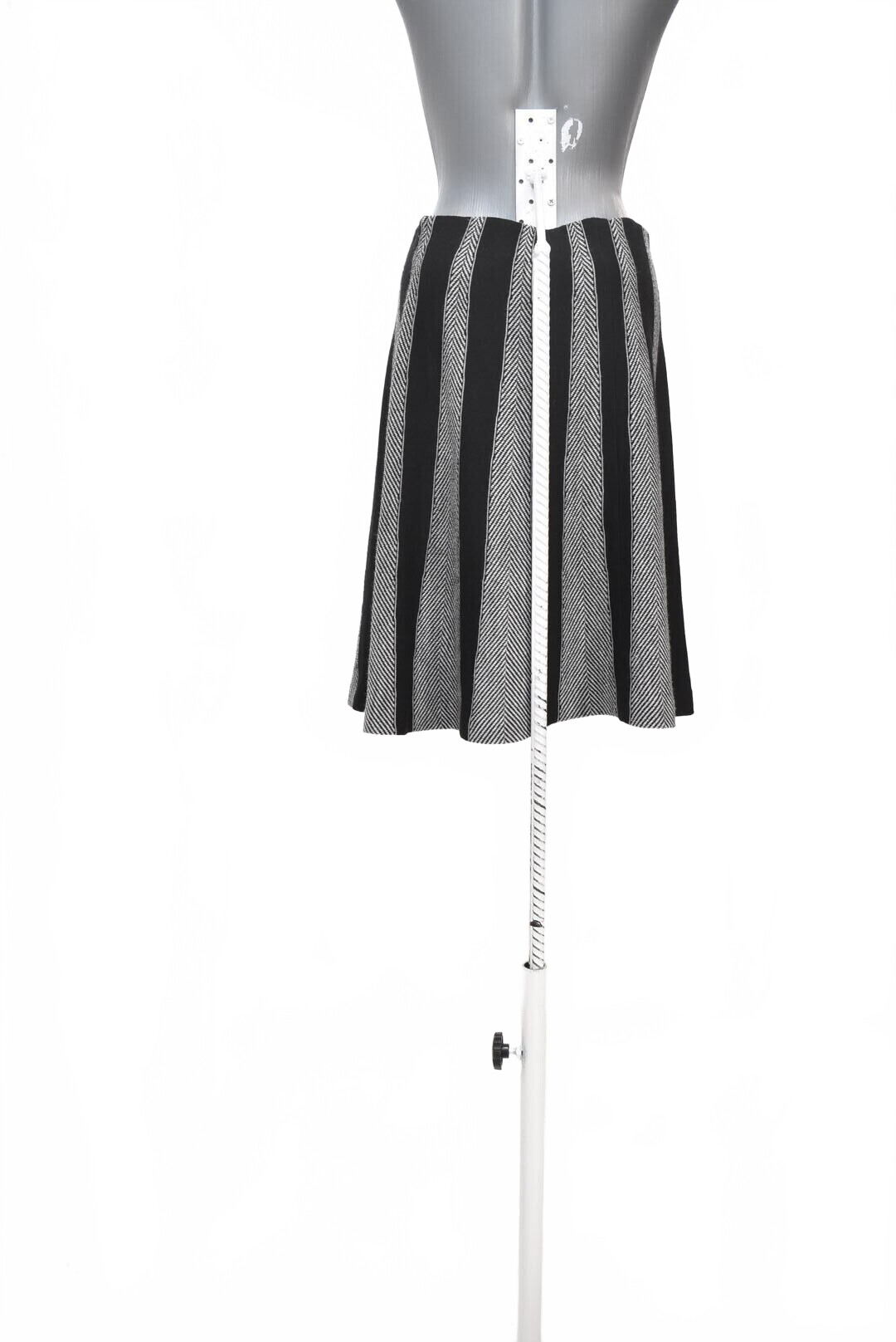 Dámska sukňa United Colors Of Benetton, farba pruhovaná, veľkosť M