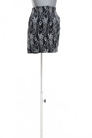 Dámska sukňa Stradivarius, farba vzorovaná, veľkosť L