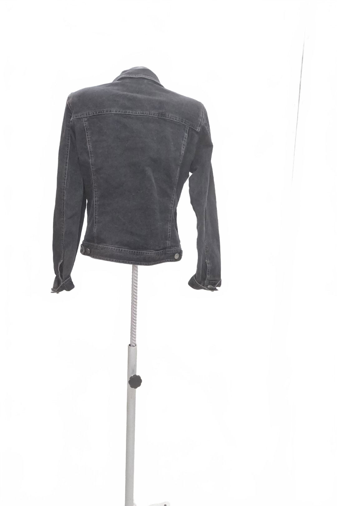 Dámska bunda Genesis, farba čierna, veľkosť 38