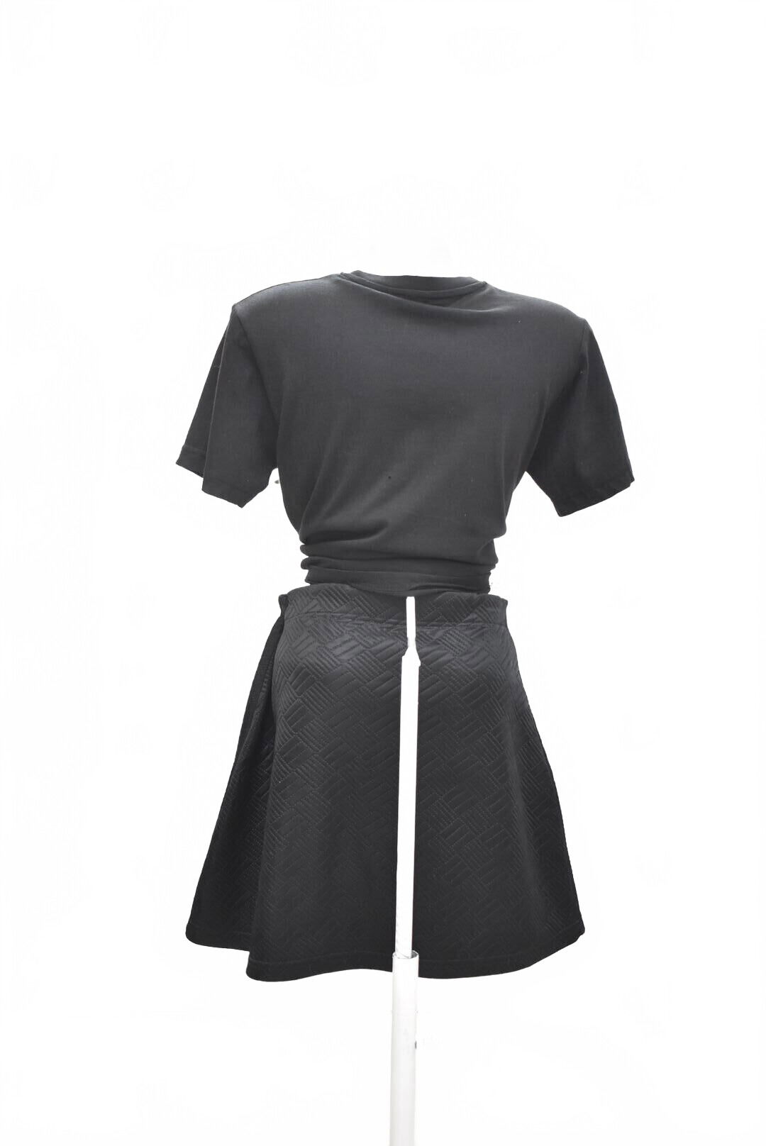 Dámska sukňa Amisu, farba čierna, veľkosť 38