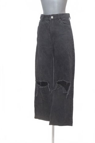 Dámske nohavice Bershka, farba čierna, veľkosť 38