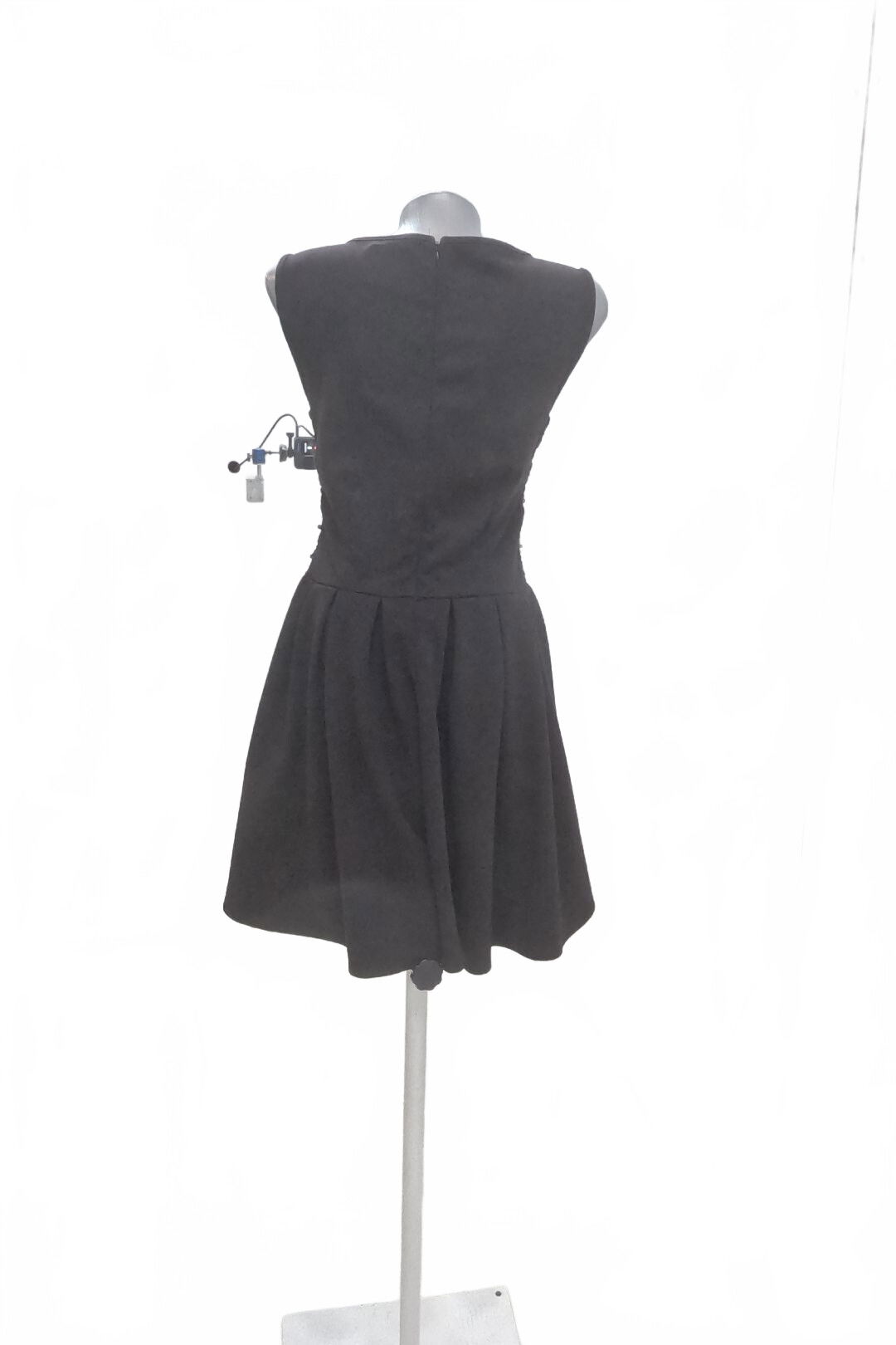 Dámske šaty Reserved, farba čierna, veľkosť L